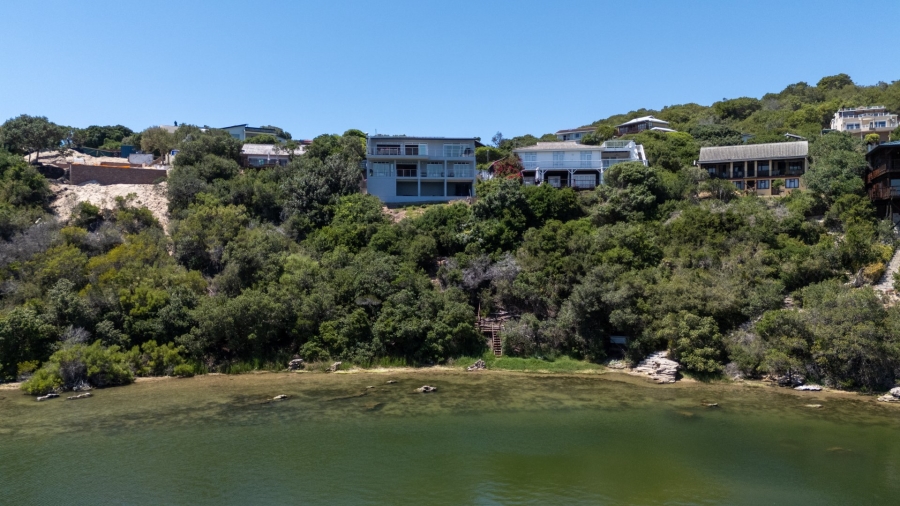 4 Bedroom Property for Sale in Kingfisher Creek Western Cape